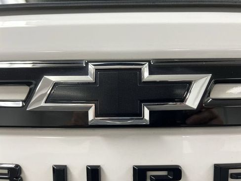 Certified 2024 Chevrolet Suburban RST w/ Luxury Package AWD/4WD image 31