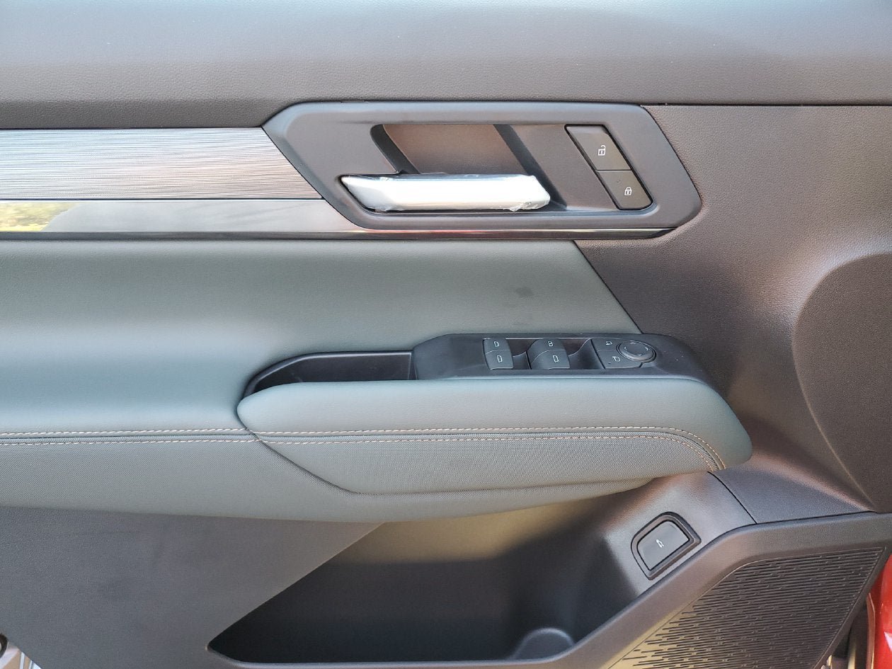 New 2027 GMC Terrain AT4 AWD/4WD image 17