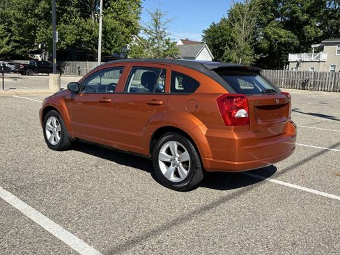 Used 2011 Dodge Caliber Mainstreet FWD image 18