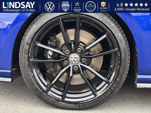 Used 2019 Volkswagen Golf R 4-Door image 7