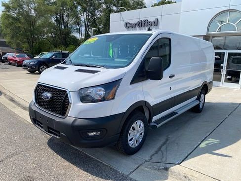 Used 2025 Ford Transit 250 Low Roof w/ Exterior Upgrade Package RWD image 8