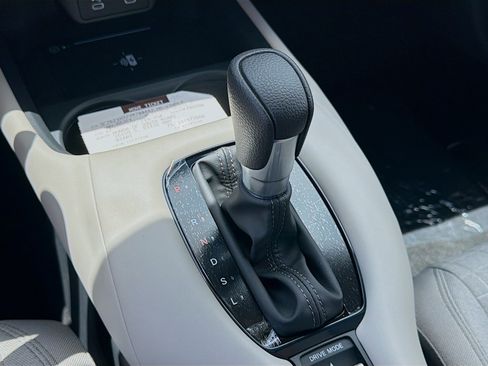 New 2027 Honda HR-V LX image 15