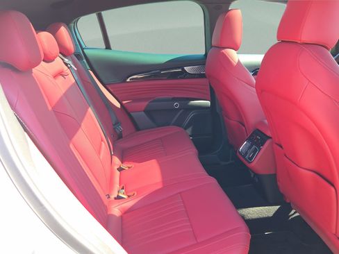 Used 2023 Maserati Grecale Modena image 20