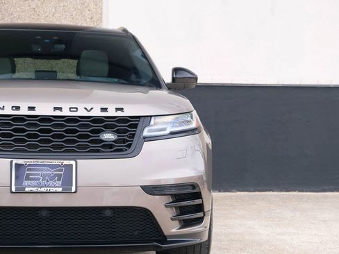 Used 2020 Land Rover Range Rover Velar R-Dynamic S image 3