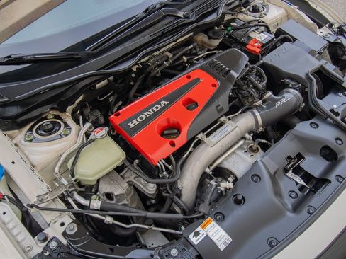 Used 2018 Honda Civic Type R image 51