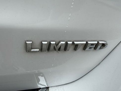 Used 2015 Jeep Grand Cherokee Limited image 12