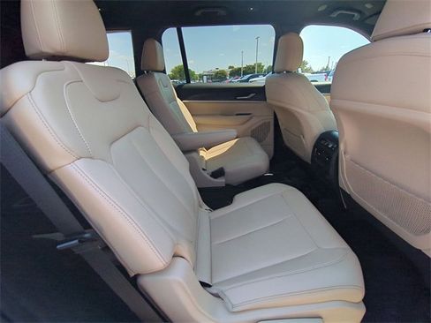 Used 2024 Jeep Grand Cherokee L Limited image 26