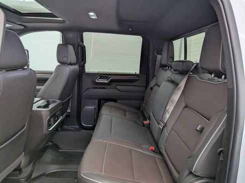 Used 2024 GMC Sierra 3500 Denali w/ Denali Reserve Package image 22