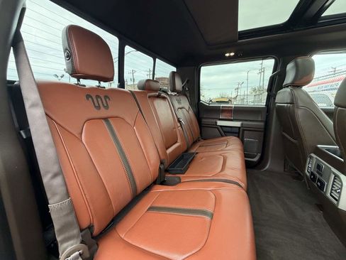 Used 2019 Ford F150 King Ranch w/ Equipment Group 601A Luxury AWD/4WD image 29