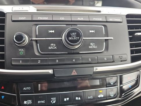 Used 2016 Honda Accord LX image 16