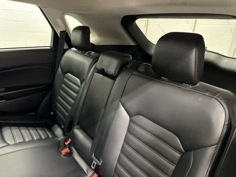 Used 2024 Ford Edge SEL AWD/4WD image 14