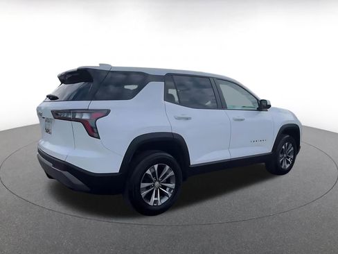 Used 2025 Chevrolet Equinox LT image 12