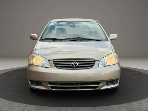 Used 2004 Toyota Corolla S image 2