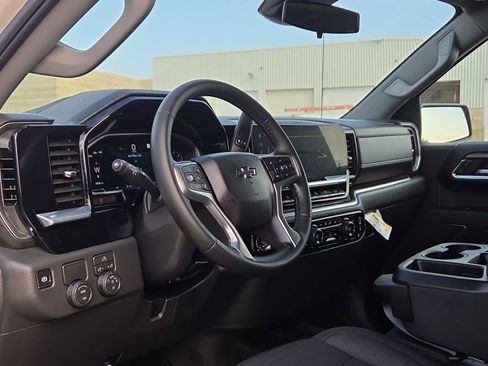 Used 2026 Chevrolet Silverado 1500 RST w/ RST Select Package RWD image 10