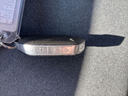 Used 2025 Kia K4 FWD image 18
