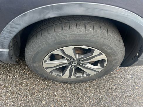 Used 2019 Honda CR-V LX image 15