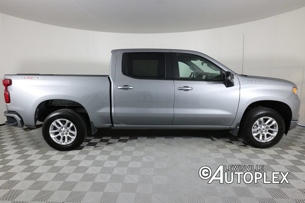 Used 2026 Chevrolet Silverado 1500 RST AWD/4WD image 4