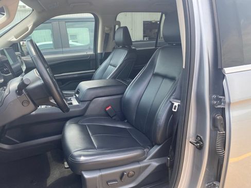 Used 2024 Ford Expedition Max XLT RWD image 11