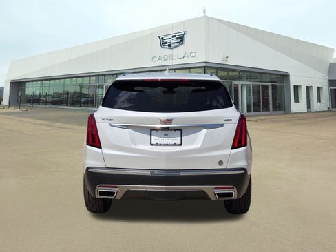 New 2026 Cadillac XT5 Premium Luxury w/ Driver Assist Package FWD image 5