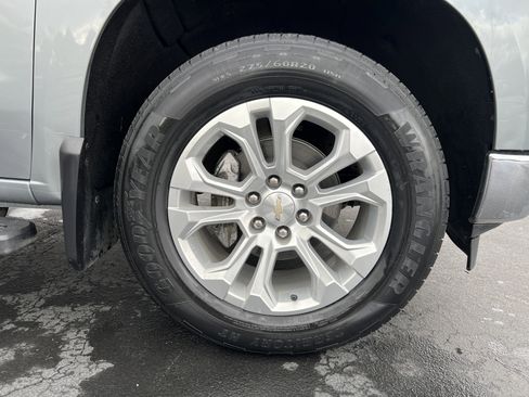 Used 2024 Chevrolet Silverado 1500 LTZ w/ LTZ Convenience Package II image 12