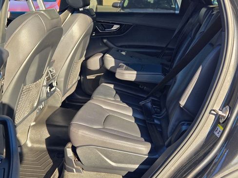 Used 2018 Audi Q7 3.0T Prestige image 27