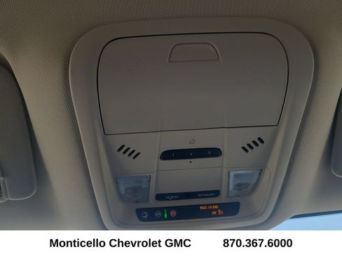 Used 2022 Buick Enclave Premium w/ Surround and Sites Package FWD image 23