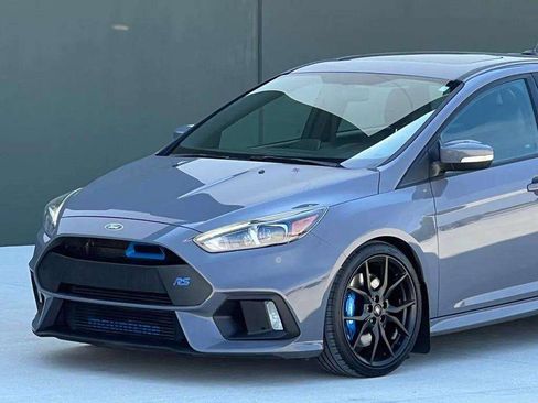 Used 2017 Ford Focus RS AWD/4WD image 34