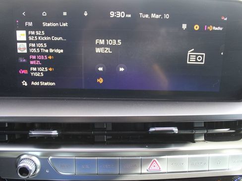 Used 2025 Kia Telluride S image 49