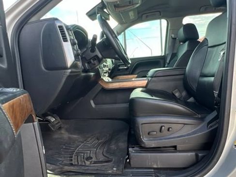 Used 2015 Chevrolet Silverado 1500 LTZ w/ Texas Edition, 1LZ Trim AWD/4WD image 23