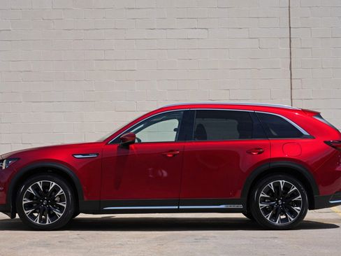 Used 2024 MAZDA CX-90 Plug-In Hybrid w/ Premium Pkg AWD/4WD image 8