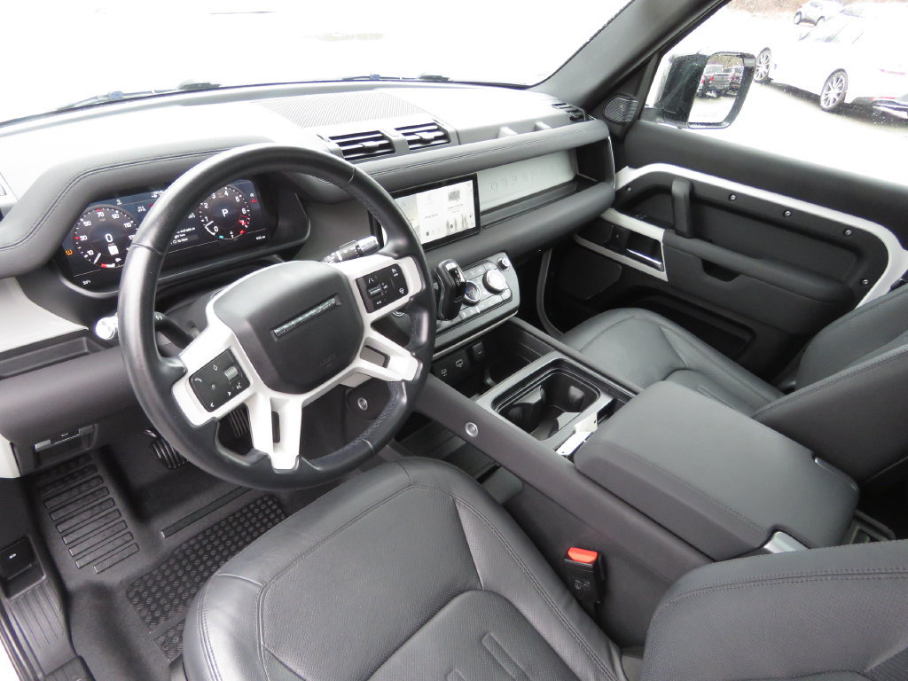 Used 2022 Land Rover Defender 110 SE AWD/4WD image 11