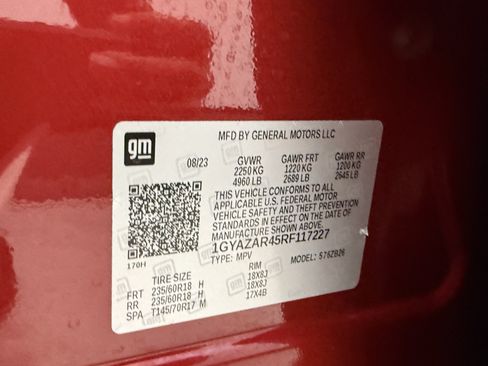 Used 2024 Cadillac XT4 Luxury w/ Cold Weather Package FWD image 27