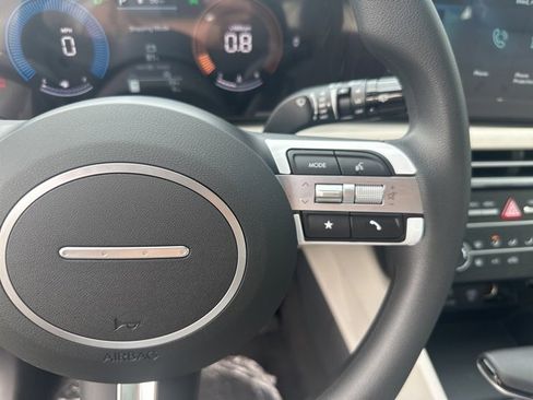 New 2025 Hyundai Tucson SE image 20