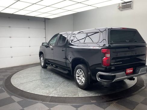 Certified 2023 Chevrolet Silverado 1500 LT image 2