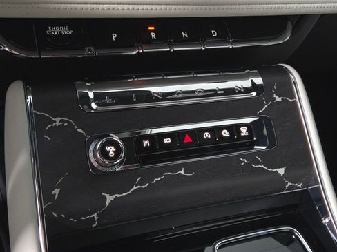 New 2026 Lincoln Aviator Black Label AWD/4WD image 29