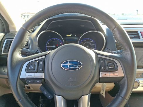 Used 2017 Subaru Outback 2.5i Premium image 20
