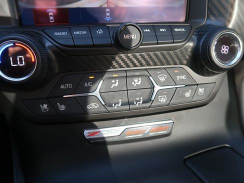 Used 2017 Chevrolet Corvette Z06 image 24