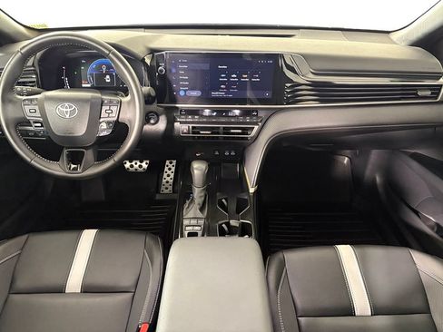 Used 2025 Toyota Camry SE w/ Multimedia Upgrade Package FWD image 39