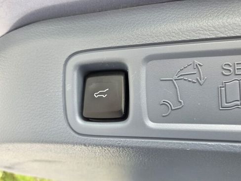 Used 2024 Lincoln Navigator Black Label AWD/4WD image 15