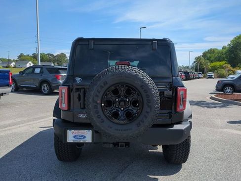 New 2026 Ford Bronco Outer Banks w/ Sasquatch Package AWD/4WD image 5