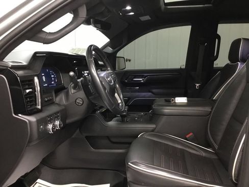 Used 2023 GMC Sierra 1500 AT4X AWD/4WD image 7