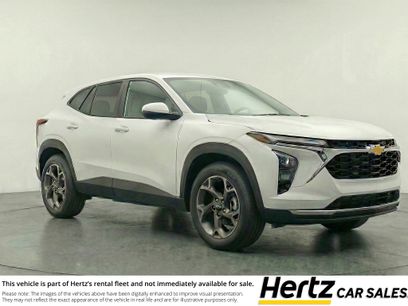 Used 2025 Chevrolet Trax LT