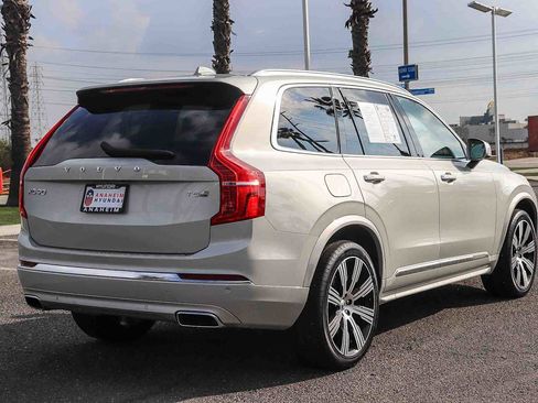 Used 2020 Volvo XC90 T8 Inscription w/ Protection Package Premier image 6