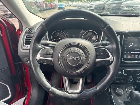 Used 2020 Jeep Compass Limited AWD/4WD image 14
