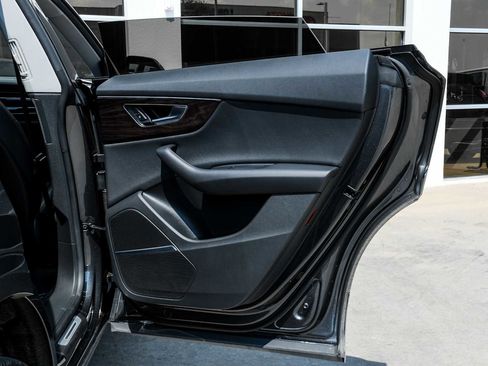 Used 2020 Audi Q8 Premium Plus w/ Premium Plus Package image 53