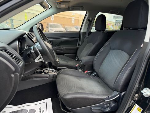 Used 2015 Mitsubishi Outlander Sport SE FWD image 8