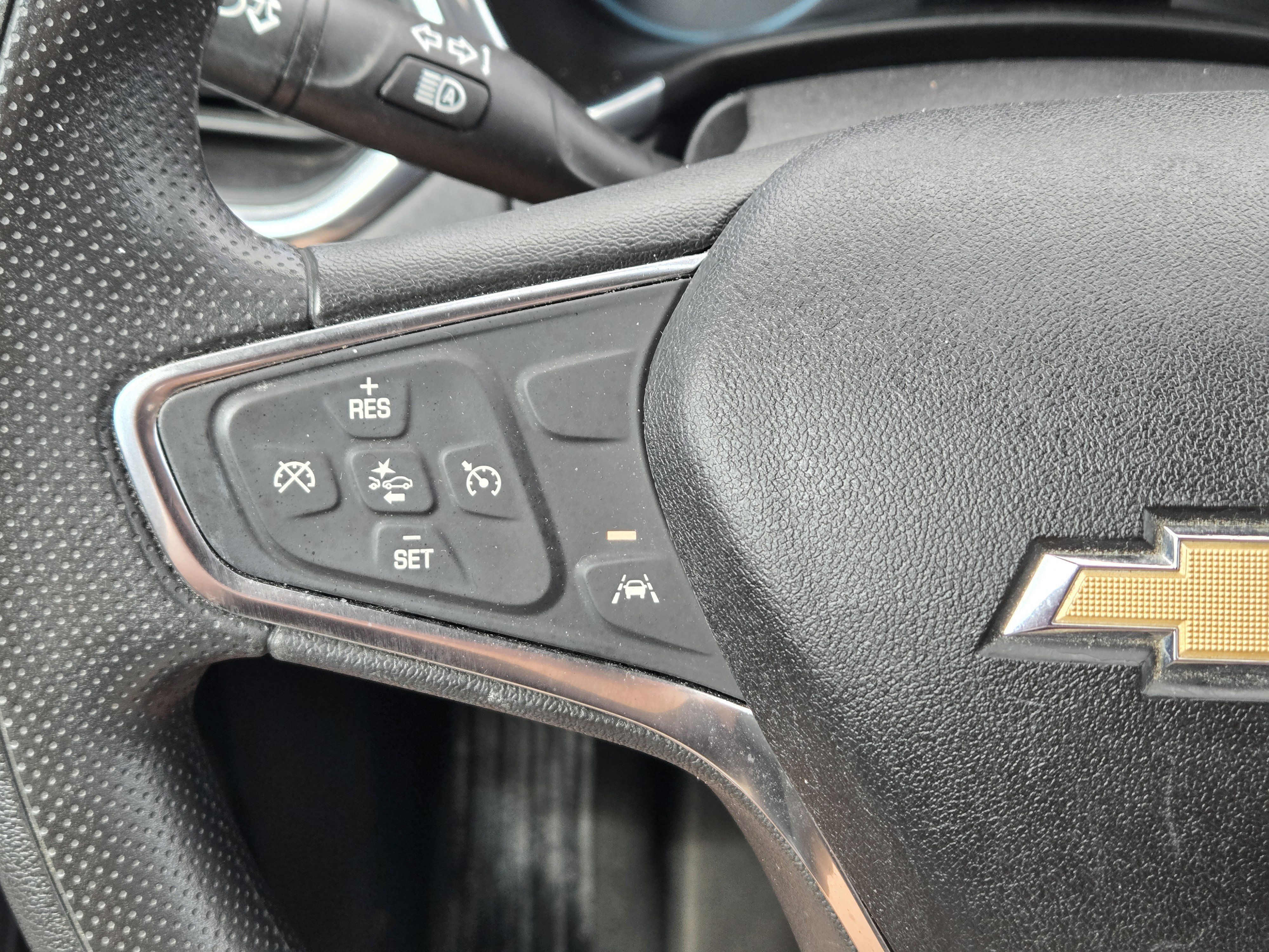 Used 2021 Chevrolet Equinox LS w/ LS Convenience Package FWD image 22