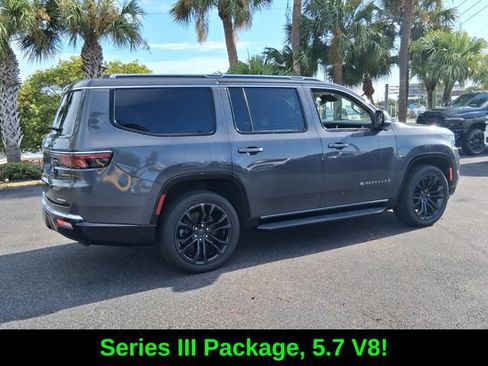 Used 2022 Jeep Wagoneer Series III w/ Convenience Group I RWD image 7