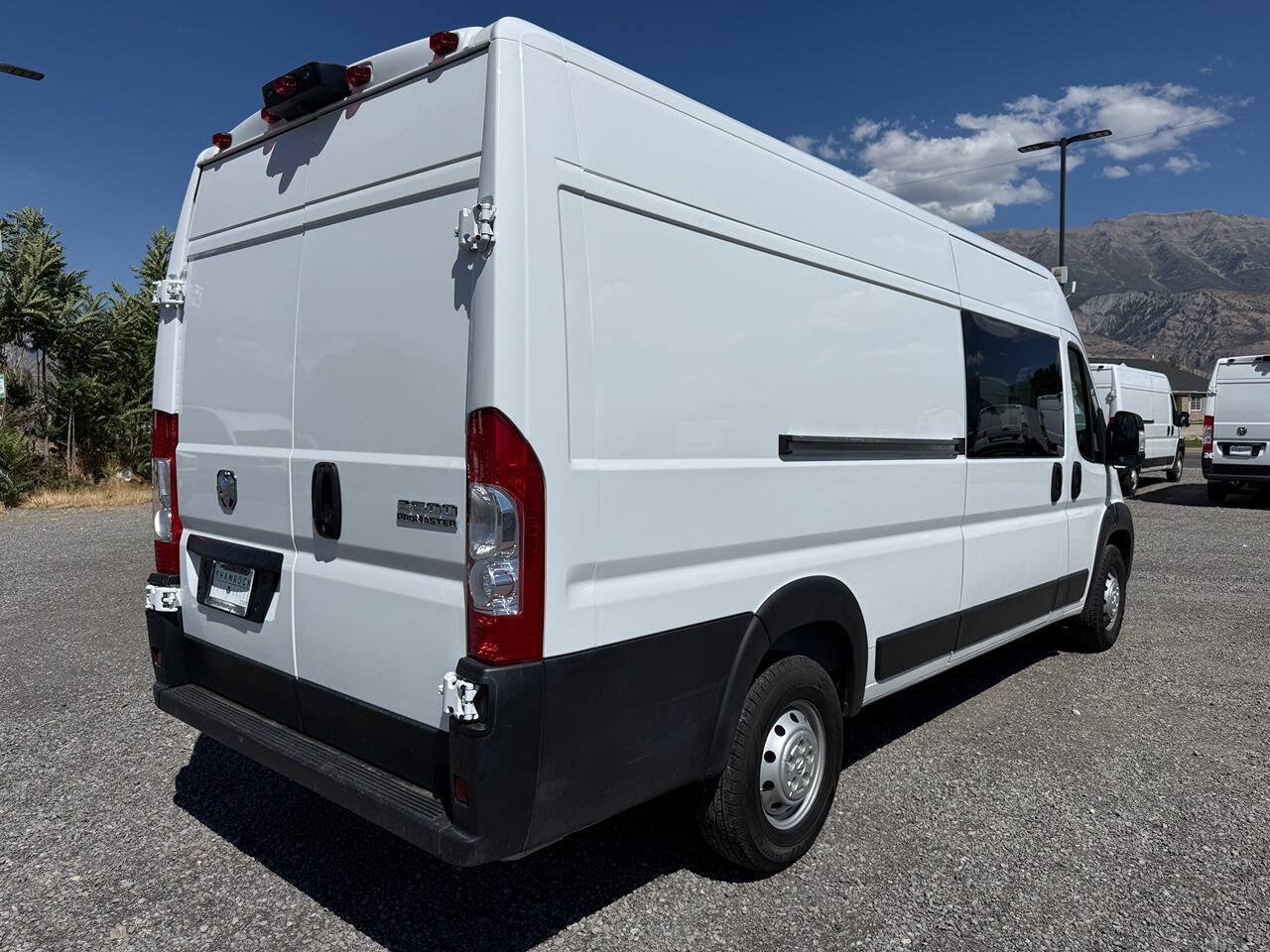 Used 2023 RAM ProMaster 3500 FWD image 3