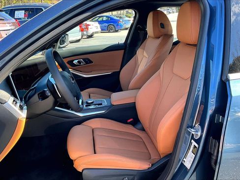 New 2026 BMW 330i Sedan w/ Premium Package image 9